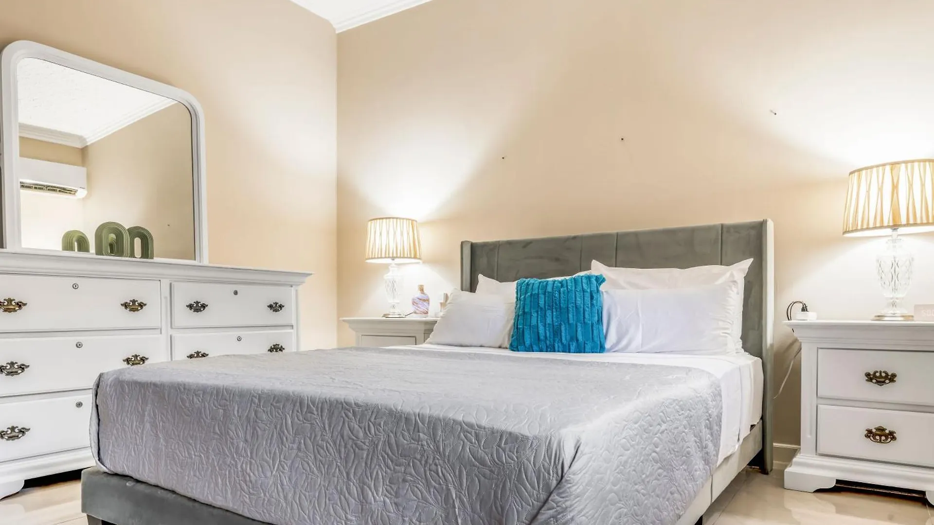 Apartment Fairview Near Ac Hotel Kingston - Fiwi Jamaica